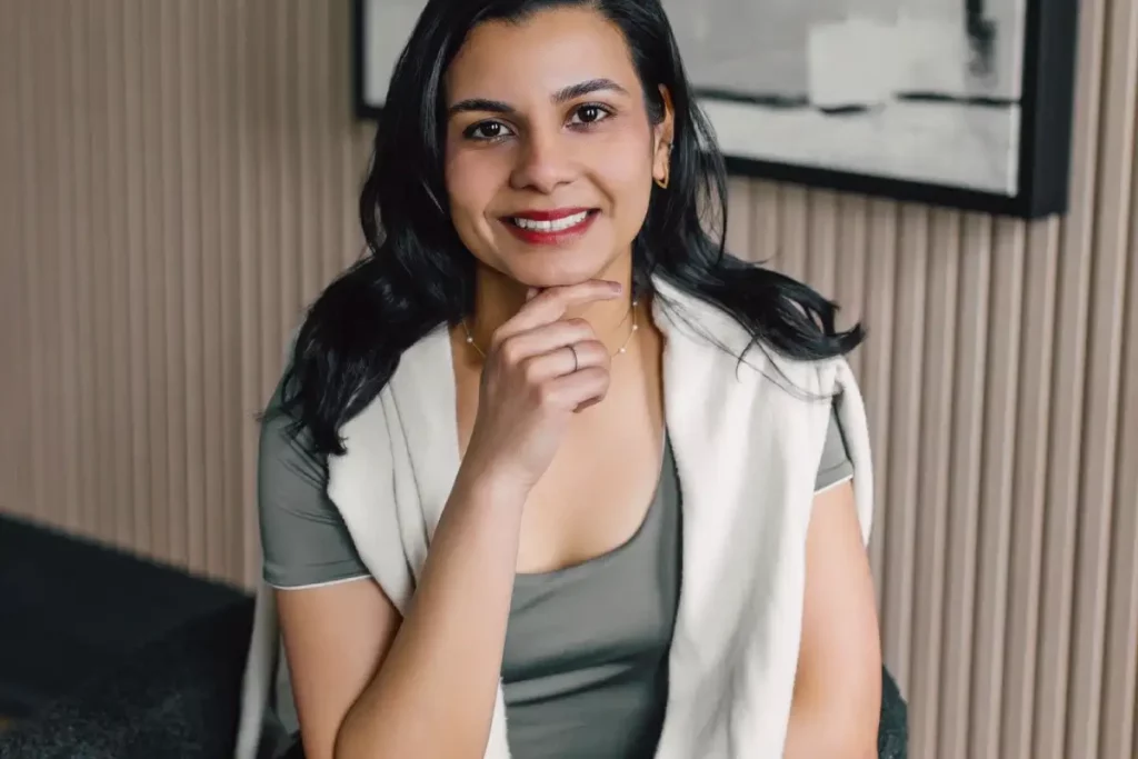 A portrait of Regina D'cruz - a psychotherapist in the GTA